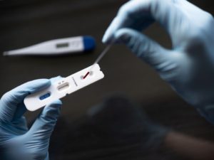Rapid tests στην κεντρική πλατεία Κοζάνης